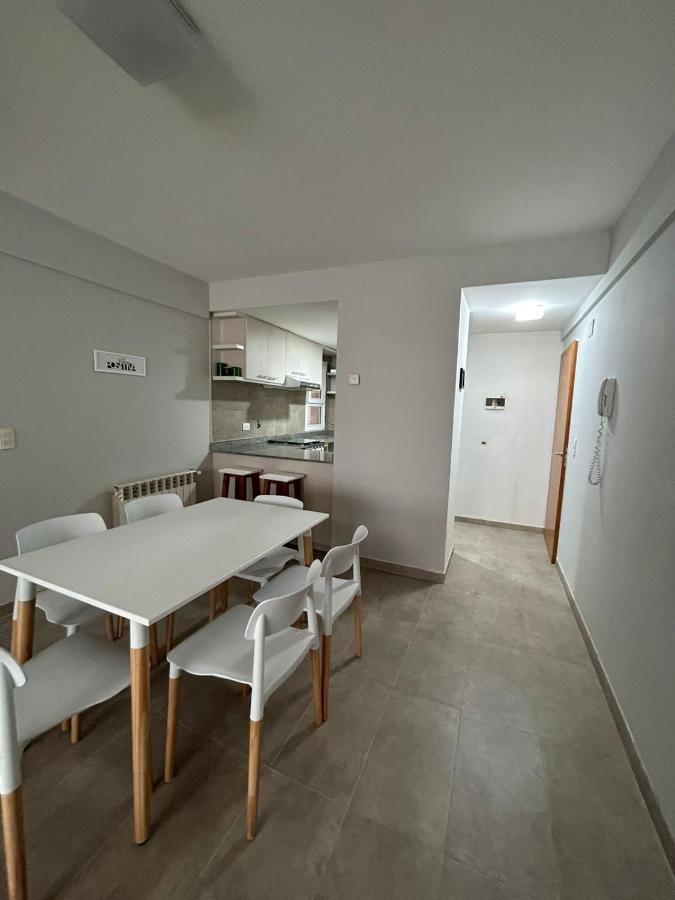 Departamento Amplio Y Comodo Cerca Del Centro San Carlos de Bariloche Eksteriør bilde